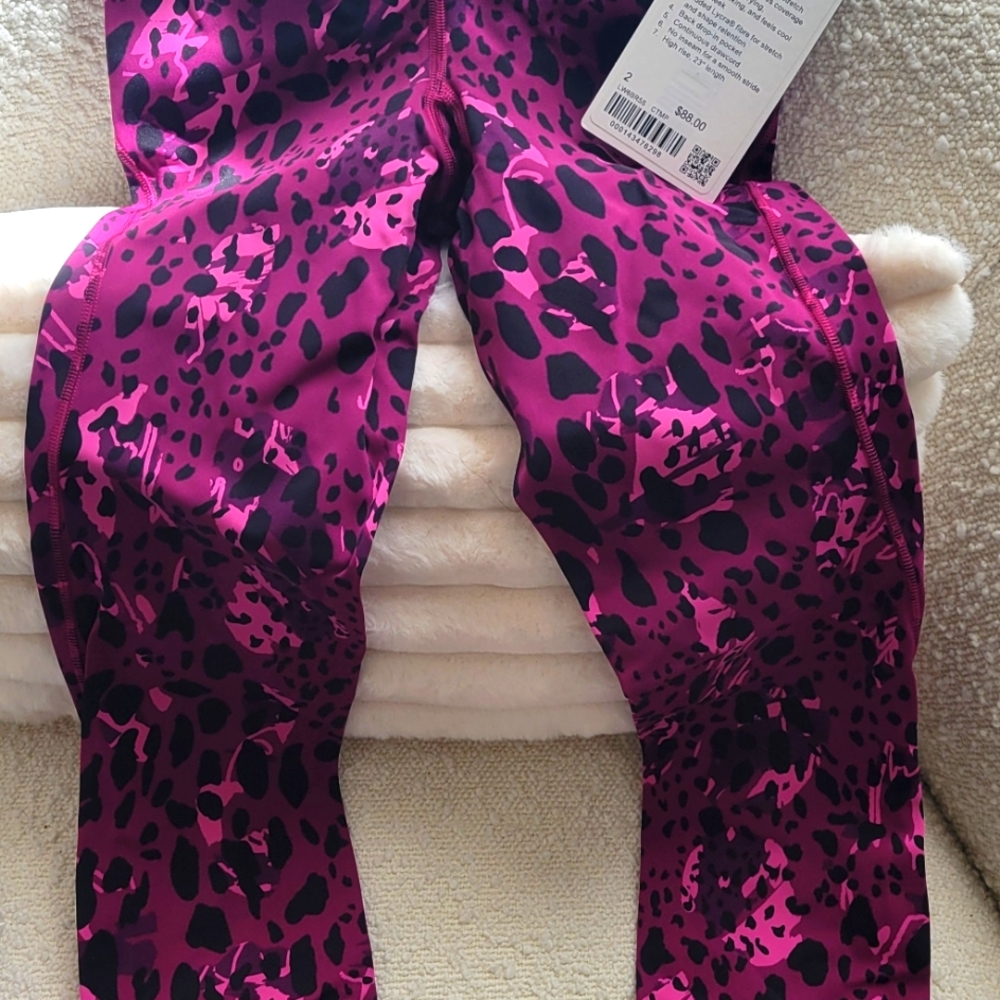 Lululemon Base Pace crop 20" Legging sz 2